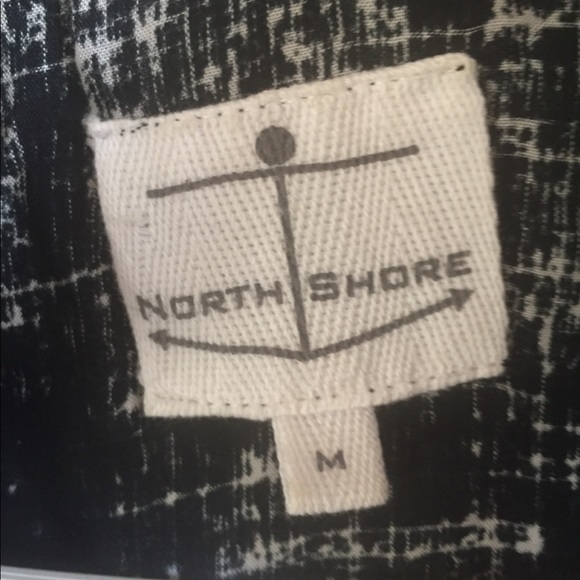 B & W blouse - Picture 2 of 5